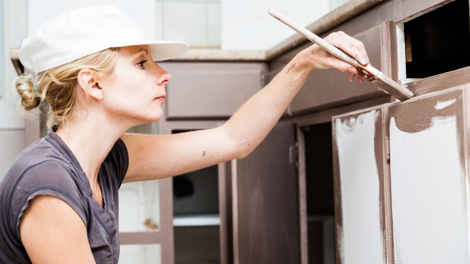 Guide to Removing Old Paint Before Repainting Kitchen