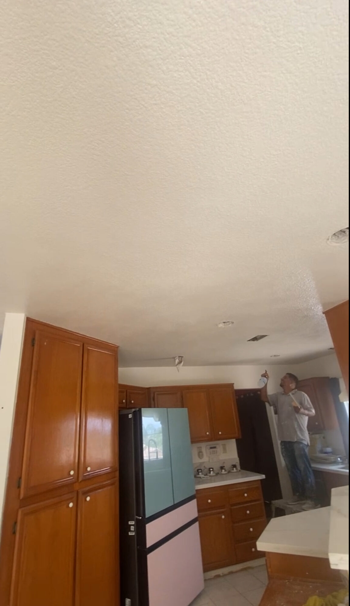 Kitchen ceiling retexture after