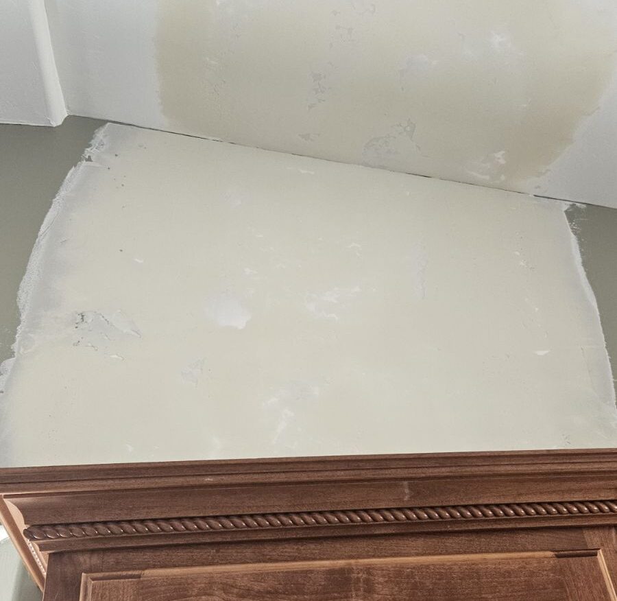 Smooth drywall texture on ceiling after